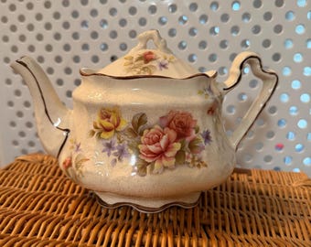 Vintage Arthur Wood Vermont England Teapot