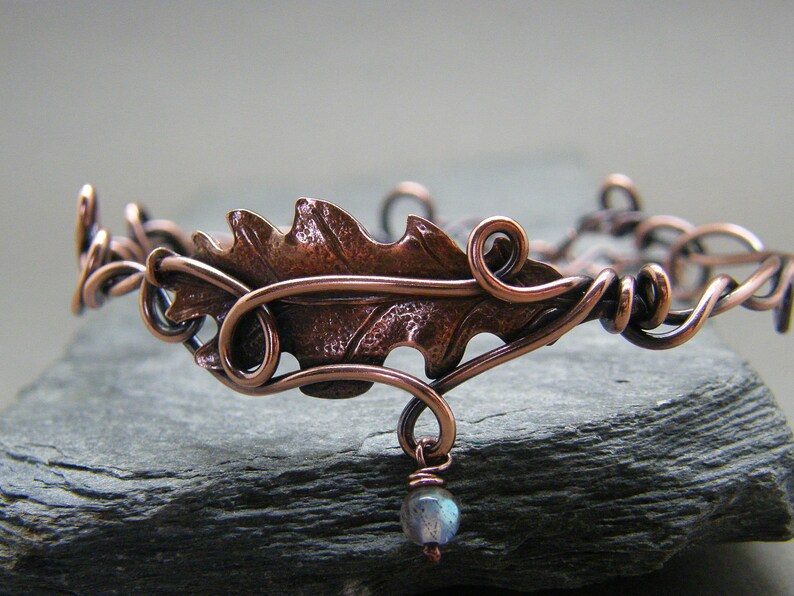 Adjustable copper bangle ~ Adjustable bracelet ~ Oak leaf jewellery ~ Labradorite bracelet ~ Oak leaf bracelet ~ Leaf jewellery ~ Bangle