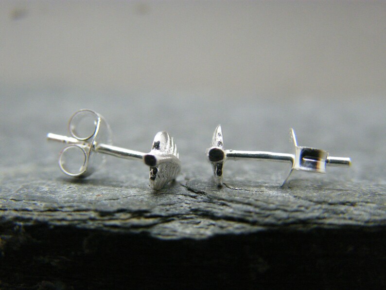 Silver leaf studs ~ Sterling silver stud earrings ~ Leaf earrings ~ Tiny studs ~ Minimalist earrings ~ Silver stud ~ Stocking filler for her