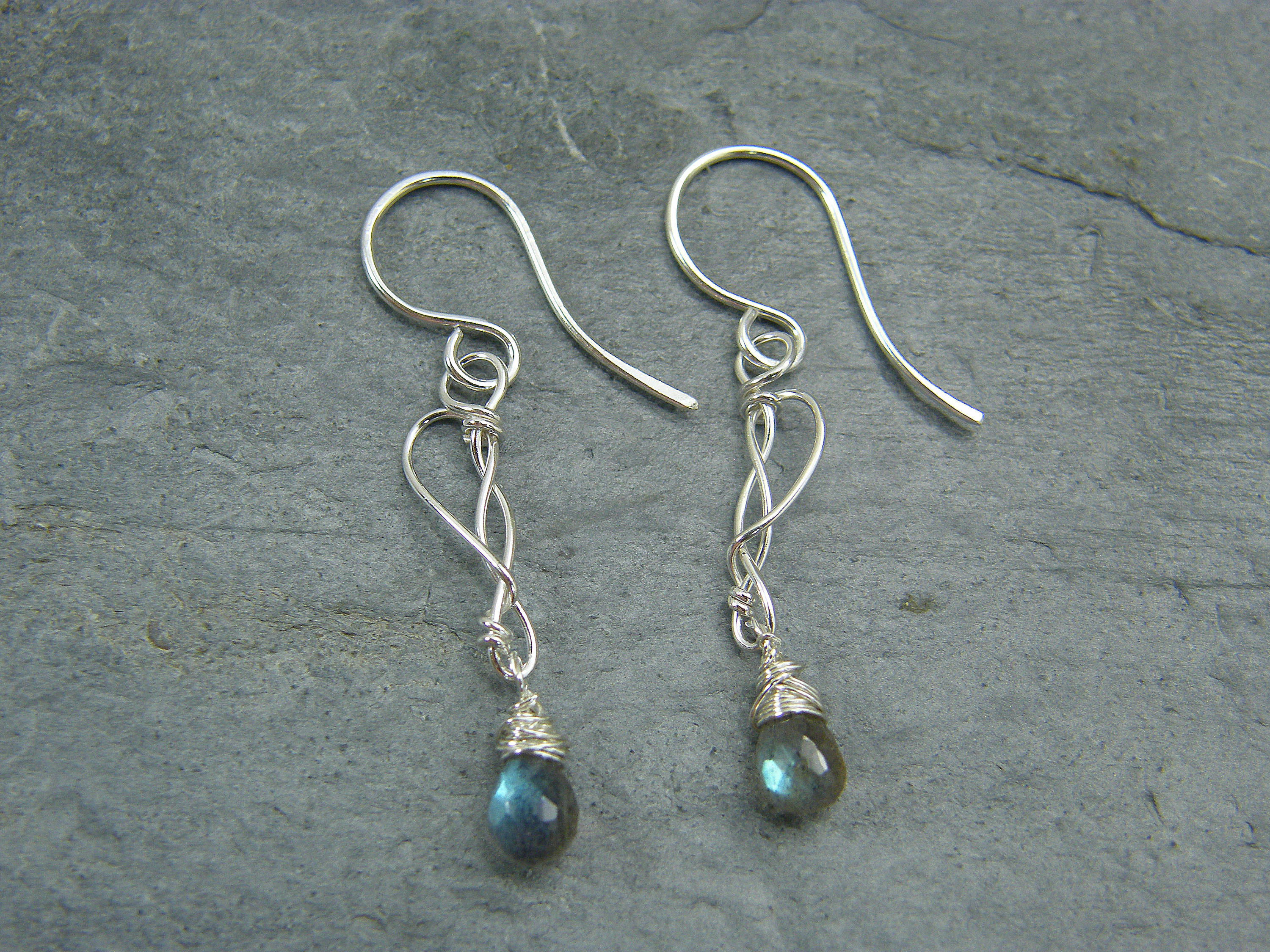 •LARGE DOTTED WINGS• labradorite + silver dangle earrings