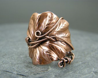 Leaf ring ~ Copper ring ~ Woodland leaf ring ~ Adjustable ring ~ Copper jewelry ~ Copper art jewellery ~ Boho rings ~ Thumb ring ~ Leaves