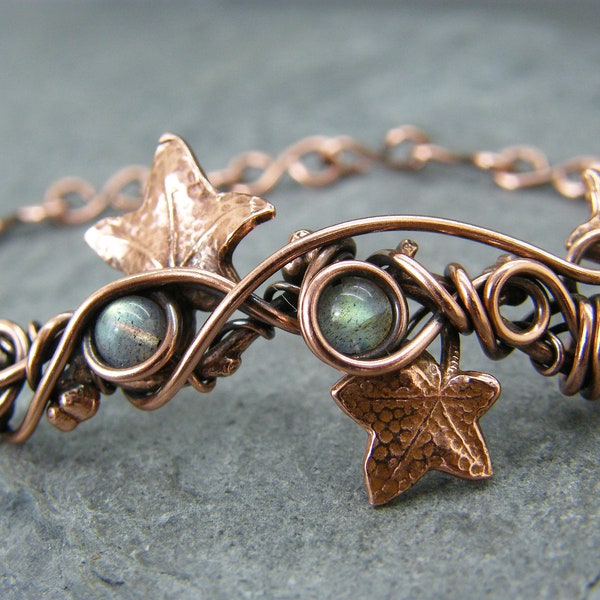 Labradorite bracelet ~ Copper labradorite jewellery ~ Copper jewellery ~ Copper bracelet ~ Ivy leaf ~ Leaf bracelet ~ Leaf bracelet ~ Ivy