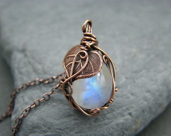 Moonstone necklace ~ Moonstone pendant ~ Leaf necklace ~ Leaf jewellery ~ Gift for her ~ Handmade jewellery ~  Copper necklace ~ Moonstone