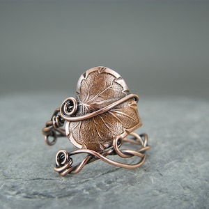 Leaf ring ~ Copper leaf ring ~ Adjustable ring ~ Thumb ring ~ Copper rings ~ Copper ring ~ Nature ring ~ Leaves ring ~ Adjustable leaf ring