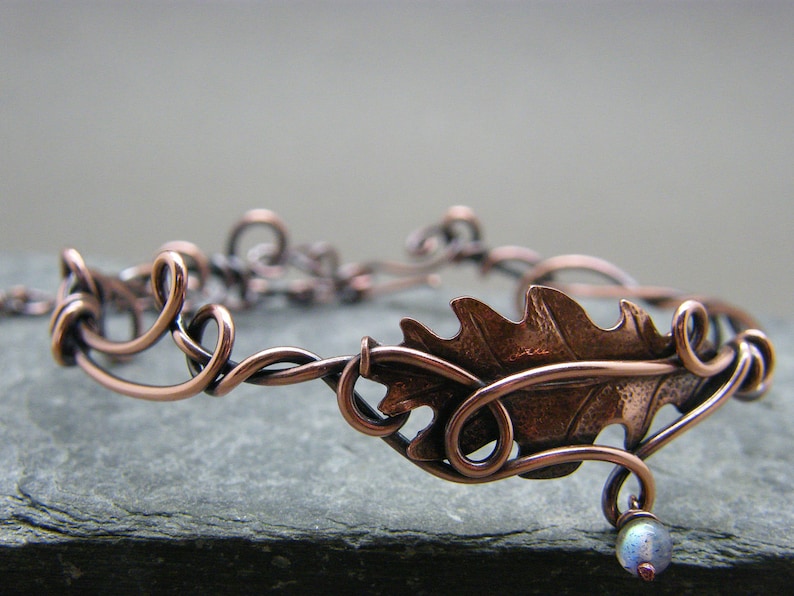 Adjustable copper bangle ~ Adjustable bracelet ~ Oak leaf jewellery ~ Labradorite bracelet ~ Oak leaf bracelet ~ Leaf jewellery ~ Bangle