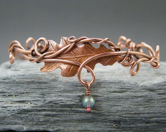 Copper bracelet ~ Copper bangle  ~ Oak leaves ~ Oak leaf bracelet ~ Leaf jewellery ~ Copper jewellery ~ Oak leaf jewellery ~ Adjustable