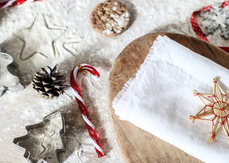 Christmas table napkins: party napkins, gray linen napkins, fringed napkins, cloth napkins, Christmas gift, kitchen napkins, Wedding napkins image 2