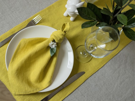 Chartreuse Yellow Linen Cloth Napkins, Wedding Napkin, Wedding Table Cloths,  Eco Friendly Linen Dinner Napkins, Linen Table Napkins 