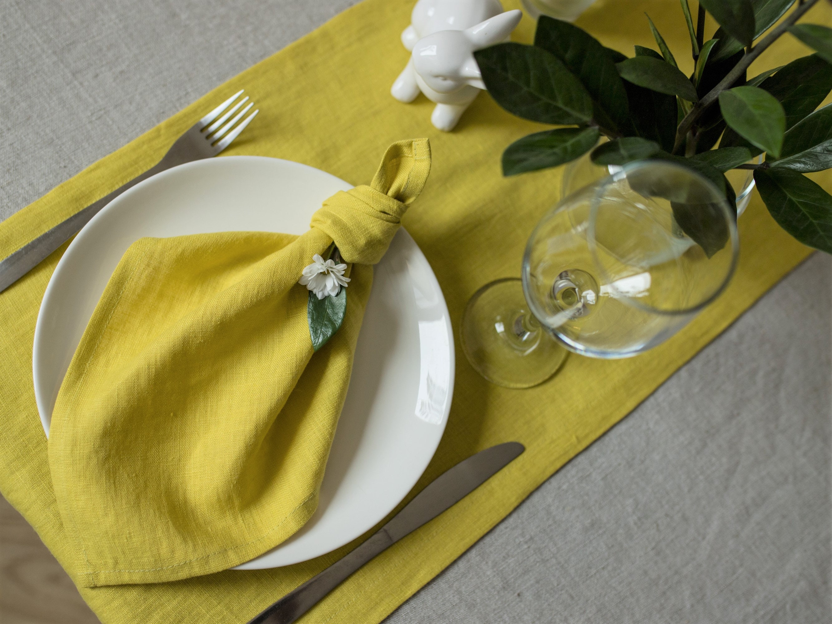 Ultimate Textile 17 Cloth Napkins, Party and Home Décor, Lemon Yellow, 1  Dozen 