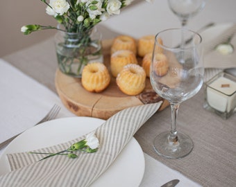 Striped Linen napkins. Soft washable linen table napkins. Natural linen dinner napkins. Rustic tablescape cloth napkins.