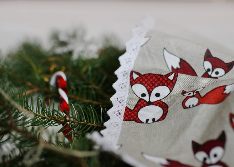 Christmas tree fox decor/Christmas Tree Skirt/Christmas Decoration/Woodland Christmas/Christmas Ornament/Fox Foxes decor/Christmas accents image 8