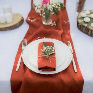 Tovaglioli di lino da sposa arancio bruciato/terracotta, tovaglioli di stoffa, tovaglioli da sposa boho, tovaglioli di lino lavato, biancheria da tavola, tovaglioli da cena di lino