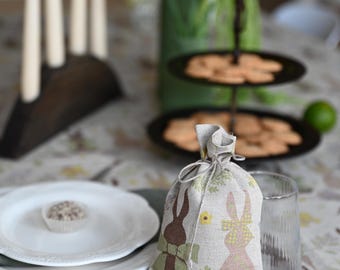 Sacola de lembrancinha de Páscoa com estampa de coelhinho – Embalagem pequena de linho para doces e ovos – Bolsa de coelho