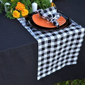 Black white buffalo plaid table runner, check linen long table runner, plaid linen table overlays, rustic table cloth, tartan table cloth