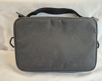 Bolso bandolera mini de Disney con diseño de pins de los Juegos Olímpicos y Universales que se convierte en riñonera (para adultos y niños)