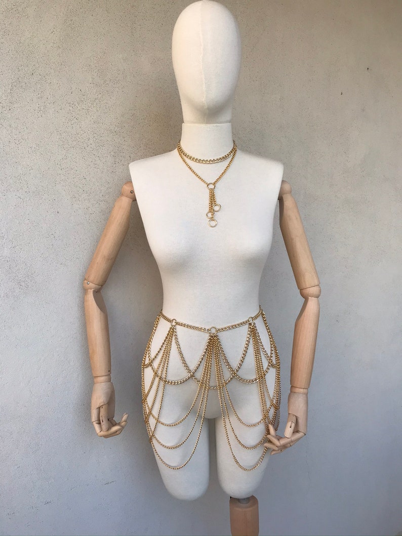 Bodychain Rave outfit set bra and chain skirt