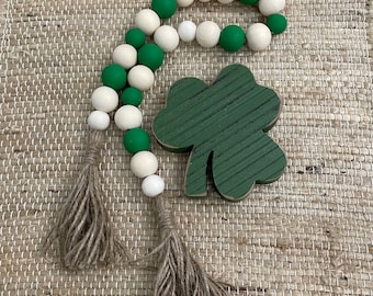 St. Patrick's Day Wood Bead Garland / Tiered Tray Decor / St. Patrick's Day Tiered Tray Garland / Farmhouse Decor / Wooden Bead Garland