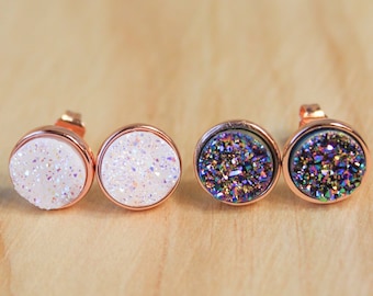 druzy earrings rose gold, raw stone earrings with bezel setting 8mm, gift for her and bridesmaid gift stud earrings