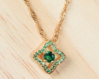 Emerald gold necklace with rope chain, tiny gemstone pendant and dainty necklace, birthstone necklace and bridesmaid gift