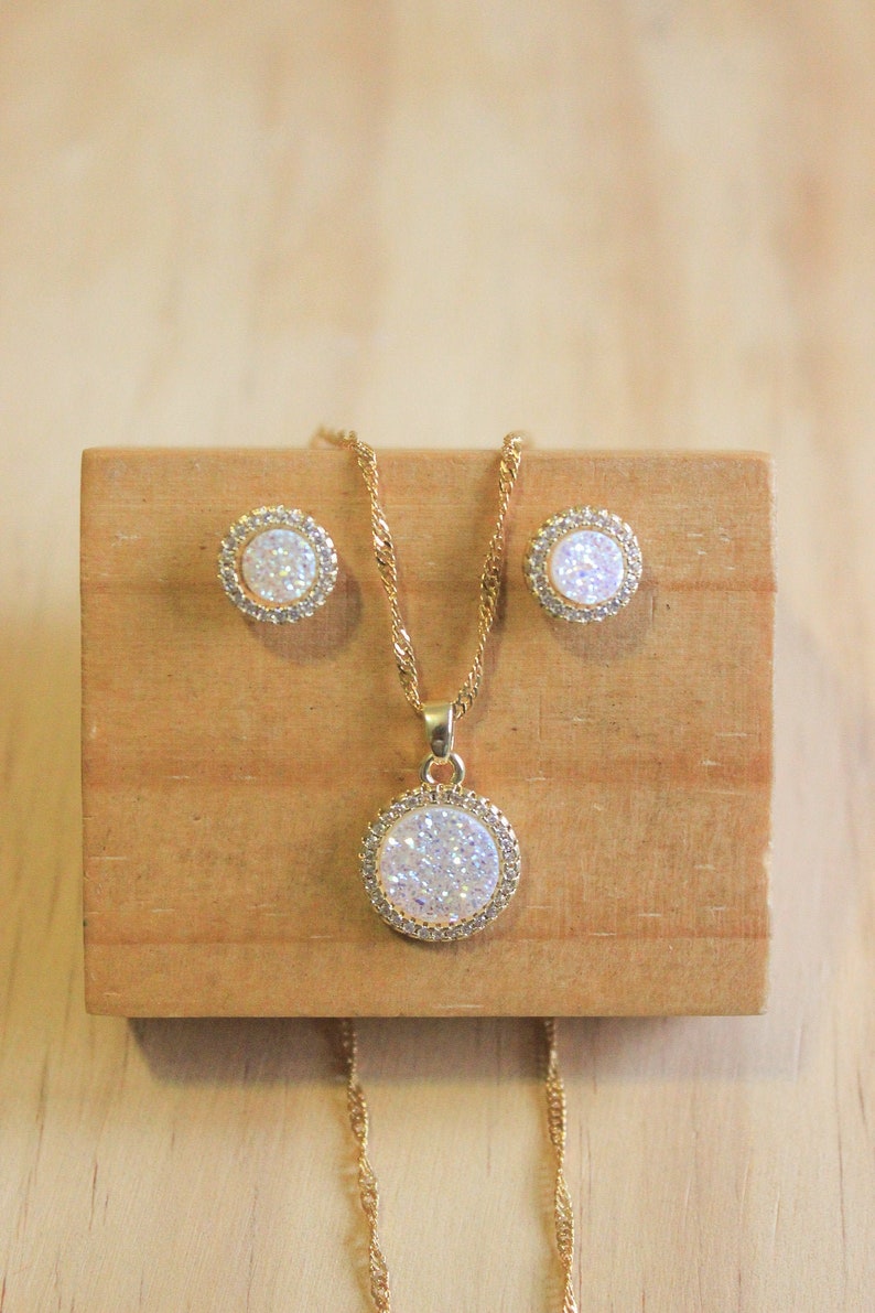 Gold Druzy necklace with stud earrings, raw stone jewelry set halo style, dainty gemstone necklace gift for her or bridesmaid gift image 1
