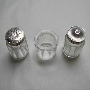 Antique Boxed Silver Topped Tiny PICNIC CRUET SET circa 1930&#39;s