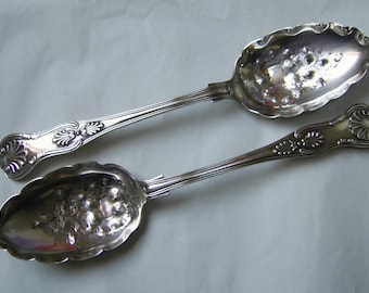 Good Quality Matching Silver Plated Kings Pattern ANTIQUE BERRY SERVERS circa 1910