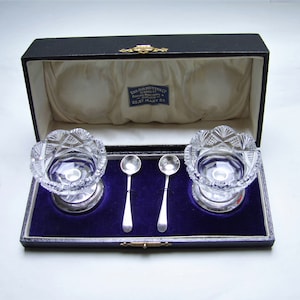 Antique Boxed Pair Cut Glass Salt Pots With SILVER Bases complete with Pair SOLID SILVER Salt Spoons Hallmarked Birmingham 1918/1922