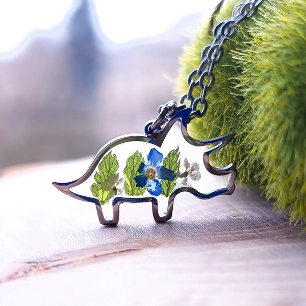 Dinosaur necklace-Forest witch-Triceratops jewelry-Dino pendant-Mori girl-Cottagecore style -Real fern-Gift for mom-Summer jewelry