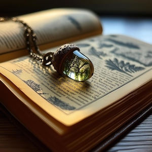 Colar de bolota de musgo real: pingente de natureza preservada, joias Cottagecore