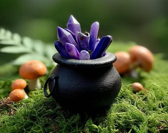 Amethyst Crystal Cauldron Candle: Beeswax Witch Decor