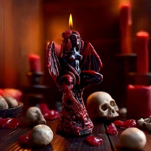 Lilith Goddess - Altaarkaars - Hekserij - Betovering - Bosheksencadeau - Bijenwas - Moeder van demonen - Sumerische succubus