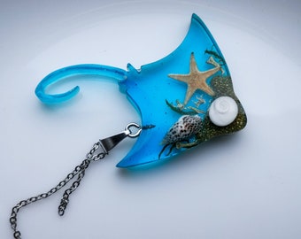 Collana Manta Ray con vere piccole stelle marine e conchiglie Strega del mare Regalo di compleanno per mamma Matrimonio Boho Gioielli estivi per amante degli animali dell'oceano