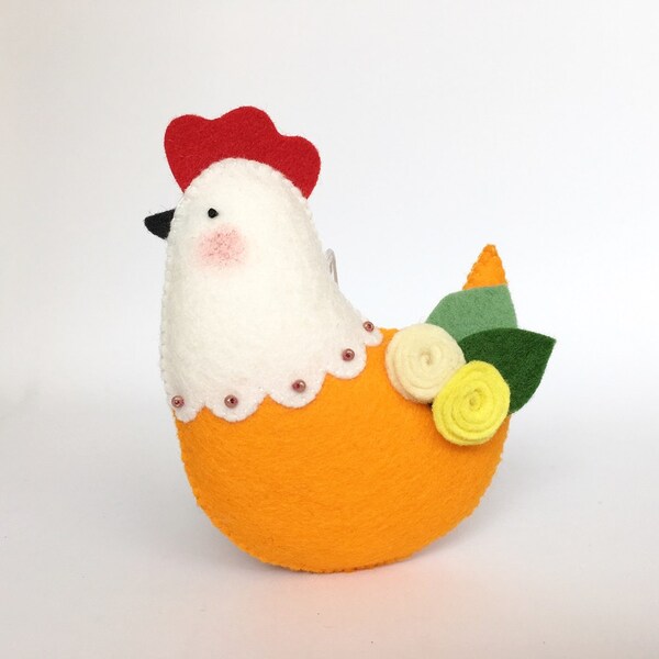 Felt hen, Felt Easter ornament, orange hen, 100% wool felt ornament, spring decorations, felt bird, hen ornament