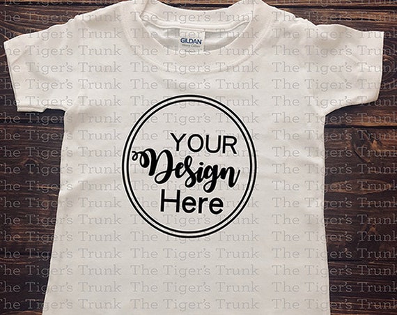 Download Free White T-Shirt Mockup White Shirt Mock Up (PSD ...