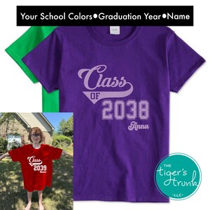 Oversized Custom Kindergarten Shirt, Grow With Me School Photo Shirt, Personalized Christmas Gift for Kids, Handmade Graduation Keepsake