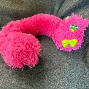 Long Furby -  Fancy long hair pink and green squeaky Boi (medium long furby)