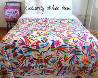 Ready to ship Multicolor handmade #quilt #handembroidered by Otomi women Mexican Suzani. Quilt Coverlet Upgrade it to a King Size Duvet