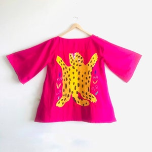 Fuchsia Otomi Short kimono style jacket | Cotton | Jaguar hand embroidery