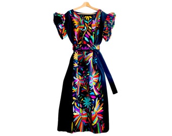 LA FESTIVA Bohemian Tunic otomi dress Tunic Otomi Mexican wedding dress long dress Plus size dress black multicolor