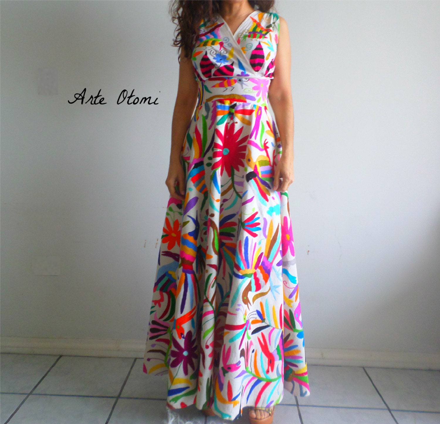 otomi wedding dress