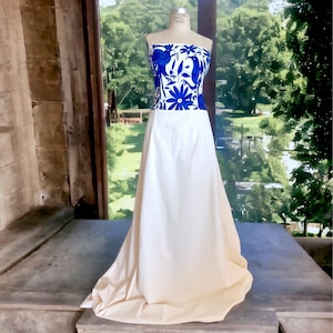 Elegant Otomi White and Blue. "BAHIA SANTA CLARA” Hand embroidered by Otomi women cotton.  Cobalt Blue