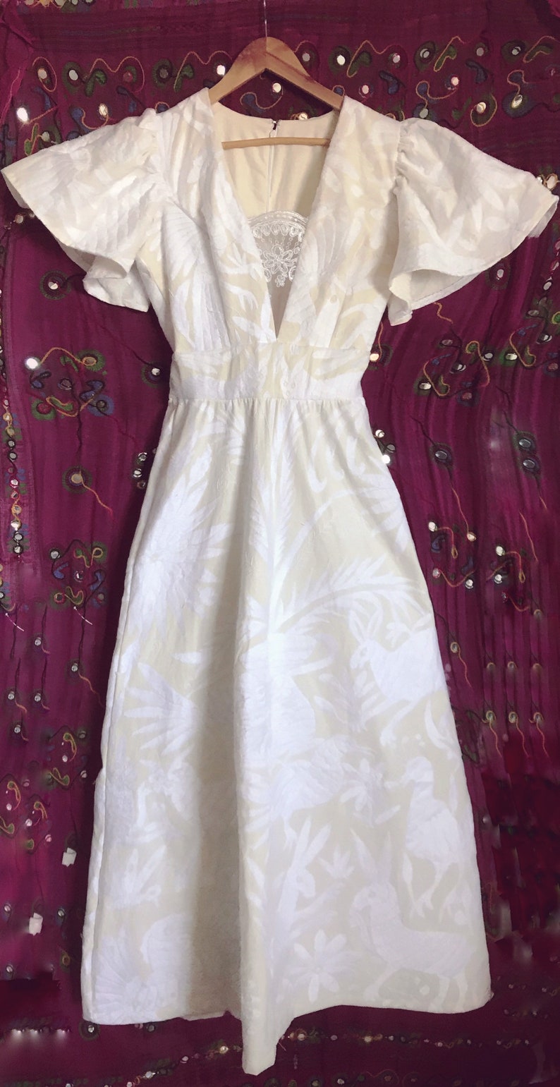 Otomi Wedding dress white embroidery Custom made image 2