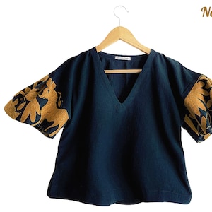 Otomi hand embroidered blouse | cotton Muslin | Black base and Gold Embroidery | PUNTA MITA NOCHE