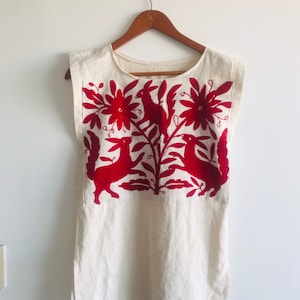 Family of three (Familia) Red Otomi Blouse Hand embroidered by #Otomi women. Off  White and multicolor. Otomi blouse Plus sizes available