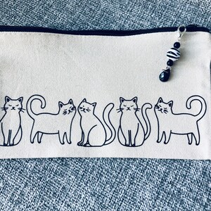 Betsey johnson cat makeup bag clearance