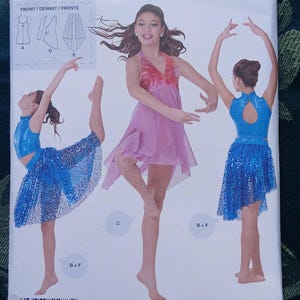 Symönster Simplicity Dance 1077 Bodysuit Topp Kjol Storlek S - L Balett Gymnast Flickor Misses
