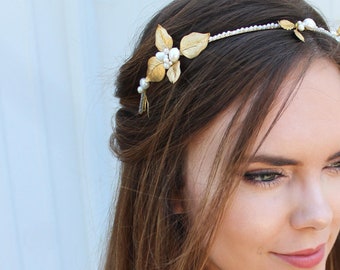Freshwater Pearls Golden Leaf Headpiece Bridal Headband Crown Ethereal Bride Boho Bride Floral Headpiece Wedding Accessory