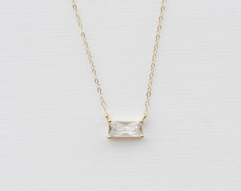 COLLIER BAGUETTE 14K Gold Filled - Collier minimaliste en cristal rectangle avec zircons cubiques en pierre superposant un petit cadeau de collier en or