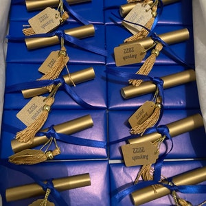 25  Pieces of Graduation chocolate favors – Personalized free-Graduation Party Favors ,Graduation Chocolate Bar ,Graduation Ideas