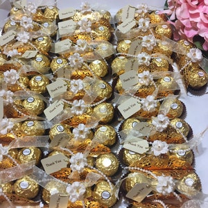wedding favor,Baby shower gift ,1 set 25 favor  FERRERO  ROCHER  chocolate ,Party Favors,wedding favor, free personalized